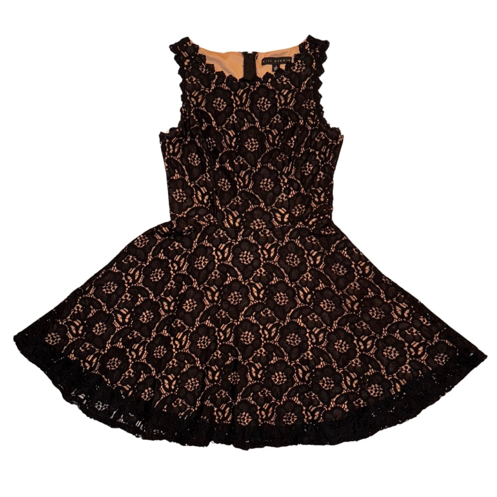 CITY STUDIO | Juniors Black Nude Fit & Flare Lace Dress Size 5